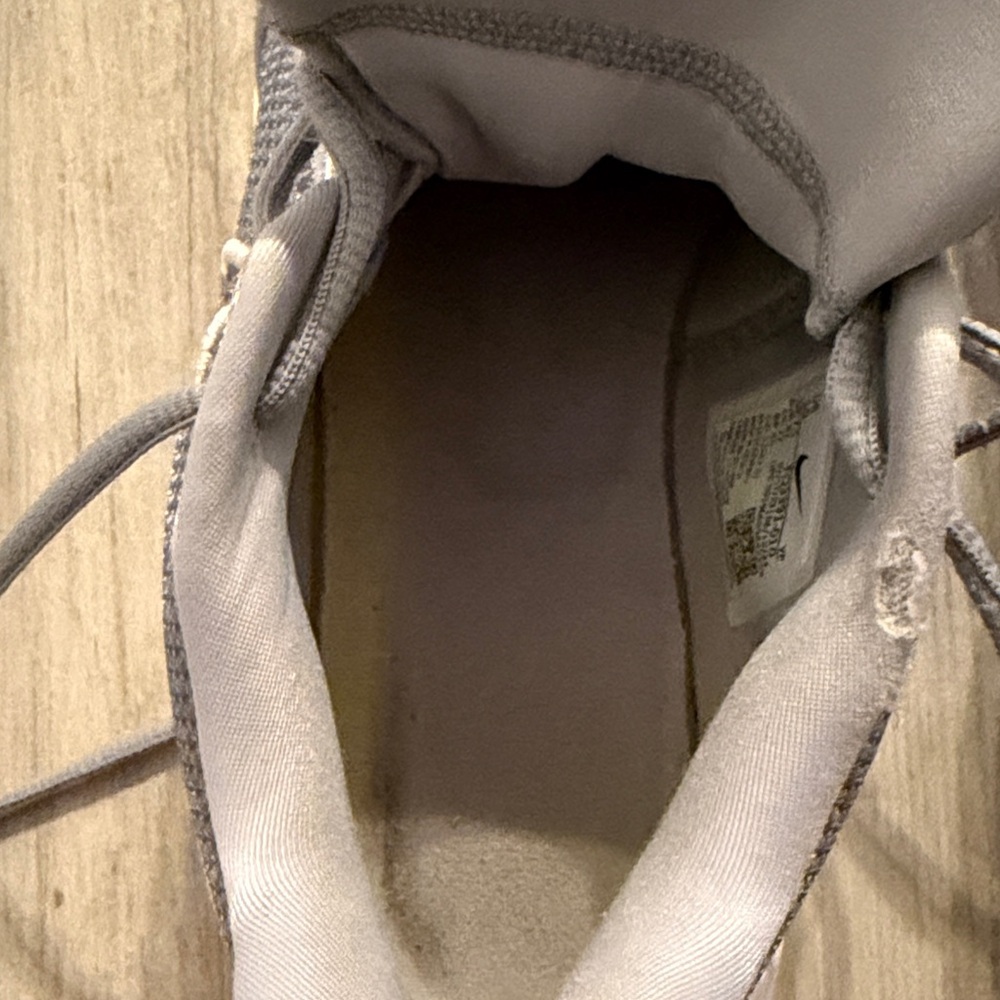 Nike Sneakers - Picture 7 of 7